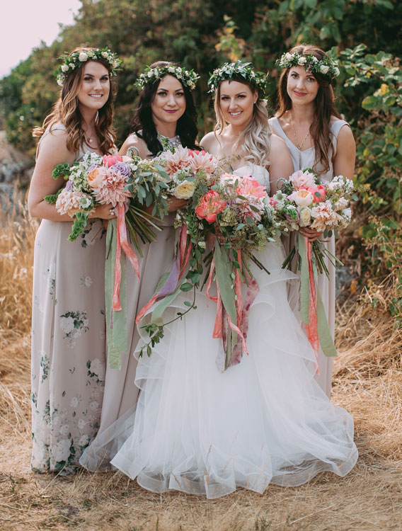 A beautiful boho-chic outdoor wedding in Victoria, BC - Today's Bride