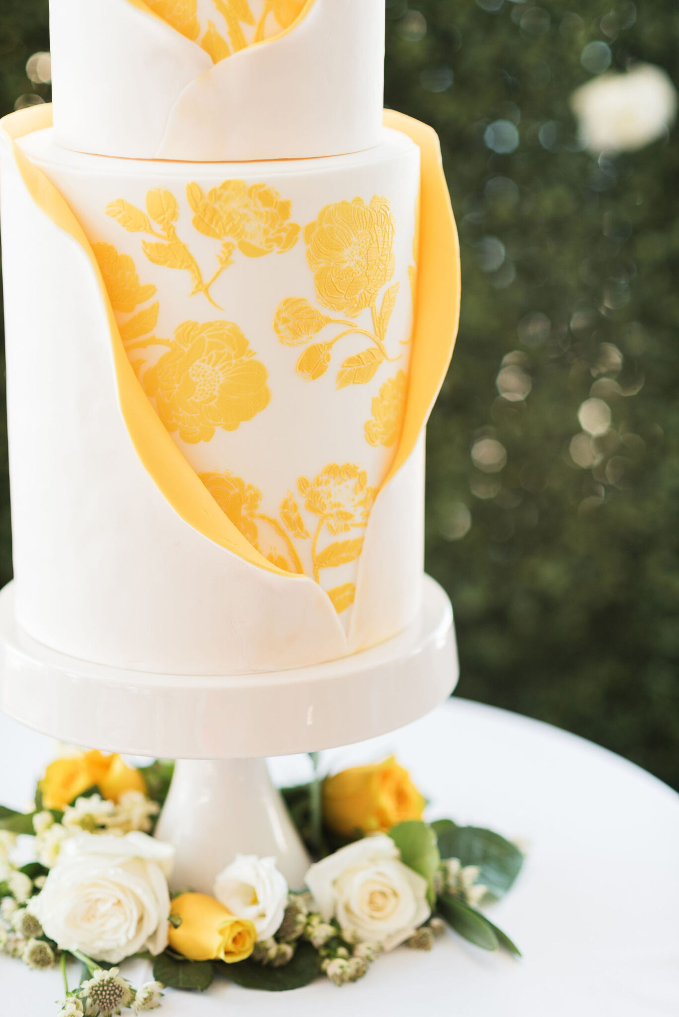 What a pear! Bright and cheery wedding décor - Today's Bride