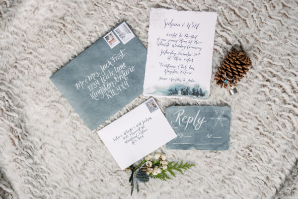 winter wedding inspo invitations