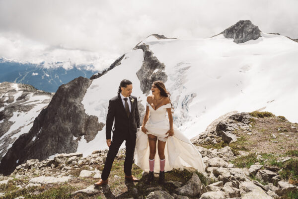 bride and groom in the mountains wedding