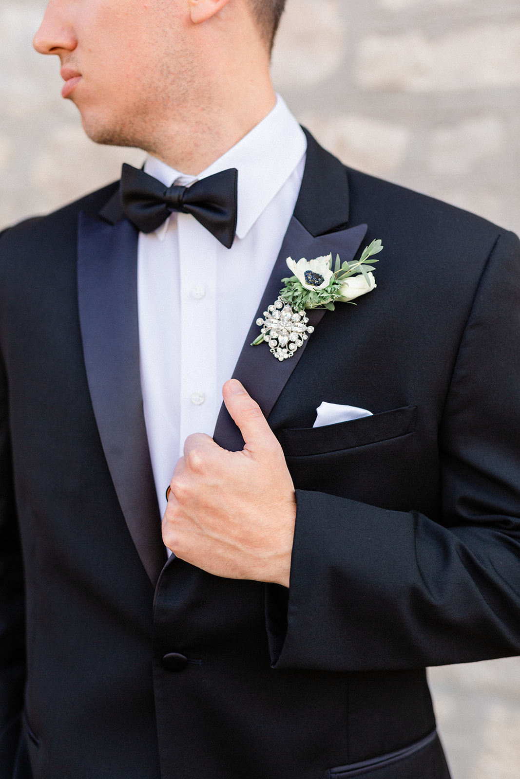 Classically classy: black and white wedding décor - Today's Bride