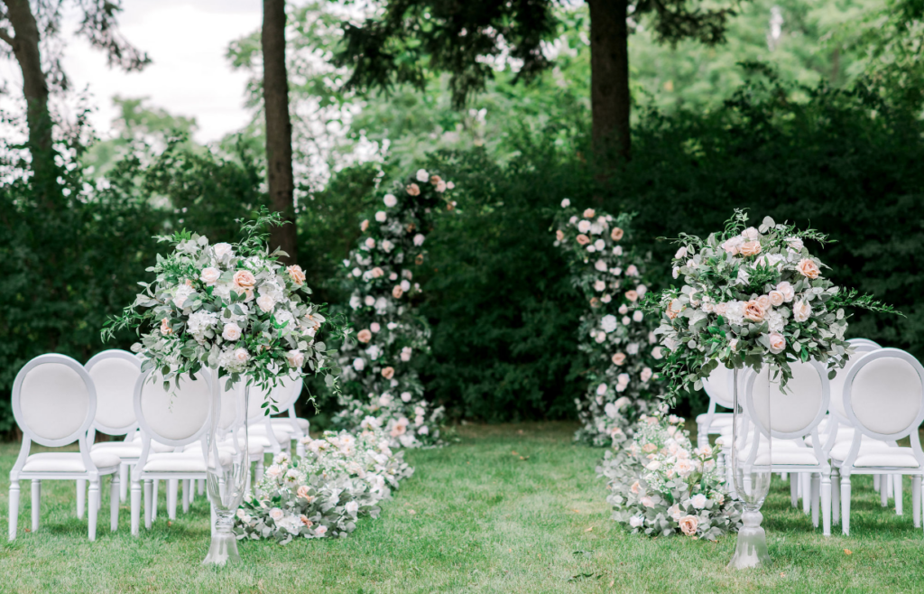 21 outdoor wedding tips from the pros - Today's Bride