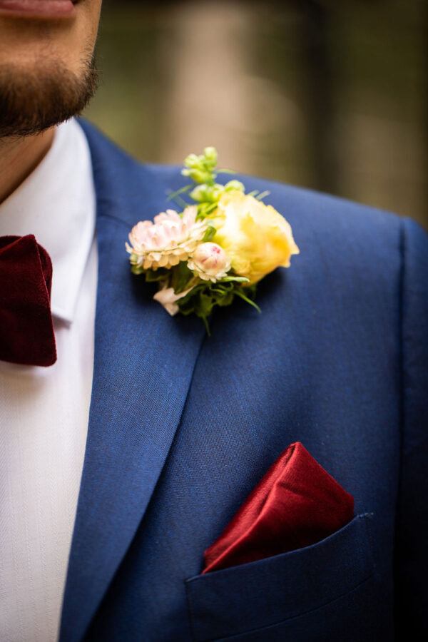 groom's outfit