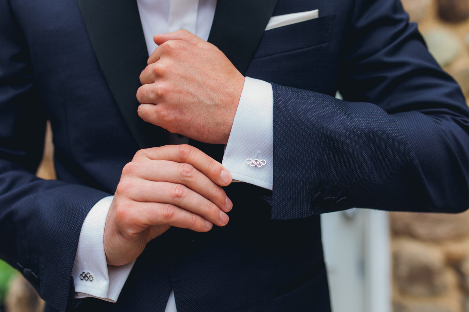 True blue a pretty outdoor wedding in Ontario Today's Bride