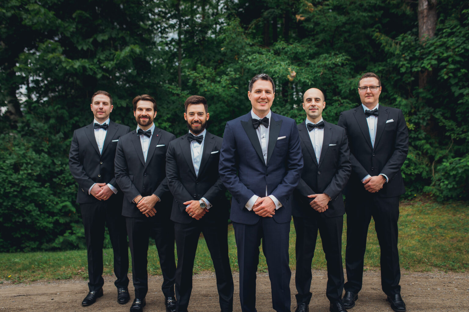 True blue a pretty outdoor wedding in Ontario Today's Bride