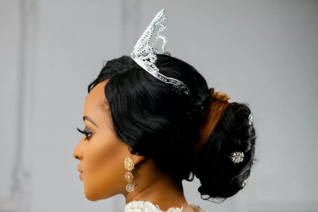 wedding accessories: a bride with a tiara