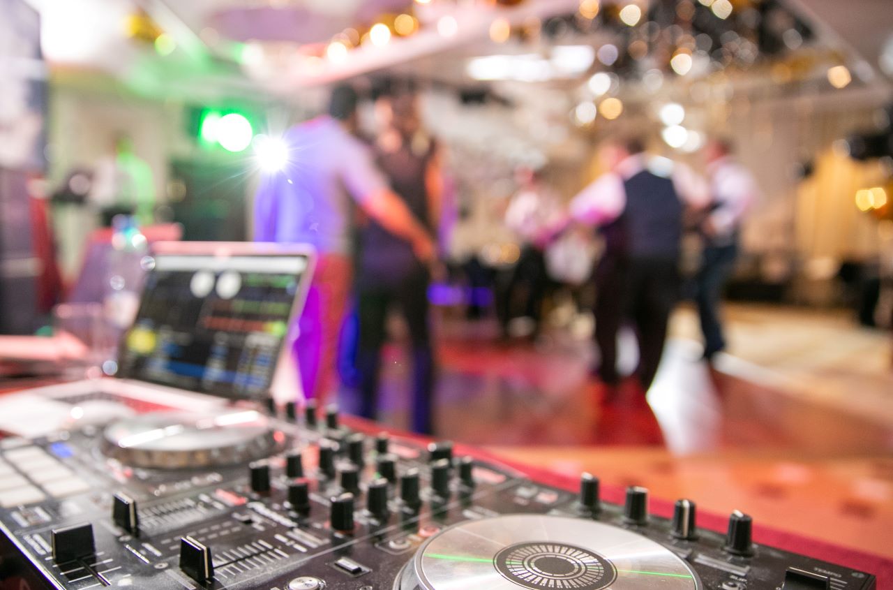 How to choose the best wedding DJ: Top things to remember - Today's Bride