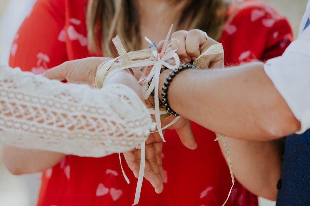 wedding ritual bride and groom handfasting ceremony