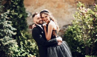 2024 wedding trends bride wearing black wedding dress for unconventional wedding