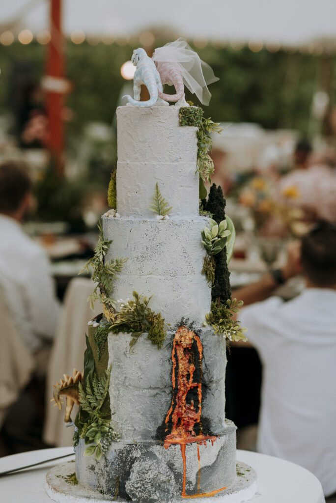 A dragon-adorned wedding cake