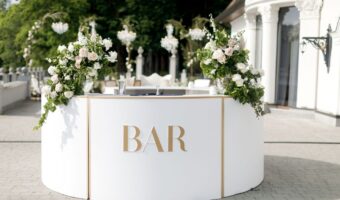 open bars at weddings white and gold outside on veranda