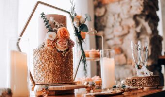 beautiful cake made by wedding cake vendor