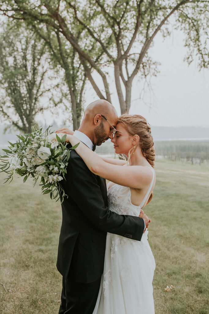 bride and groom portait at outdoor Saskatchewan destination wedding