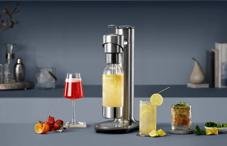 Make spectacular cocktails with the Breville InFizz™ Fusion