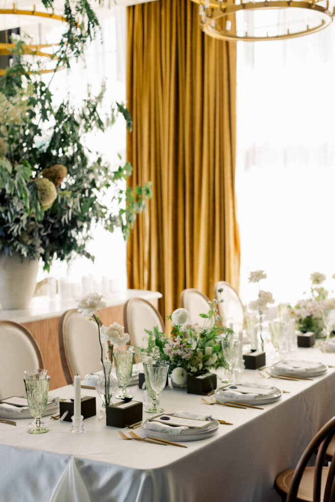 beautiful styled wedding at Lord Elgin Hotel