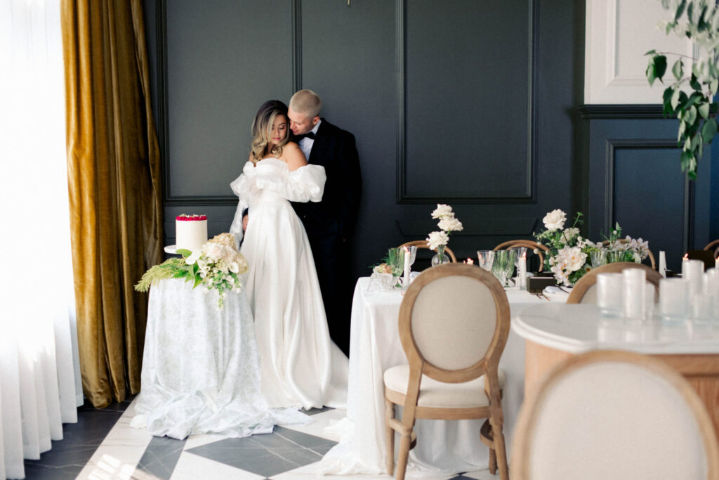 romantic wedding editorial at Lord Elgin Hotel