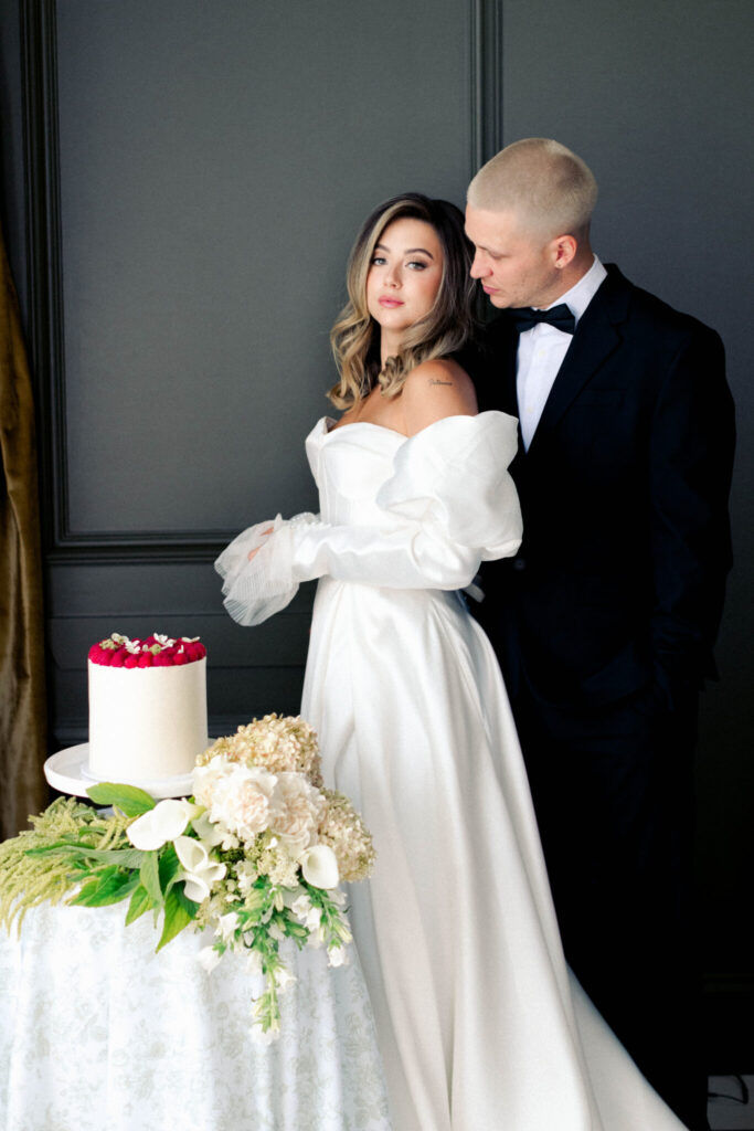 gorgeous minimalist wedding dresses with gloves and puffy sleeves