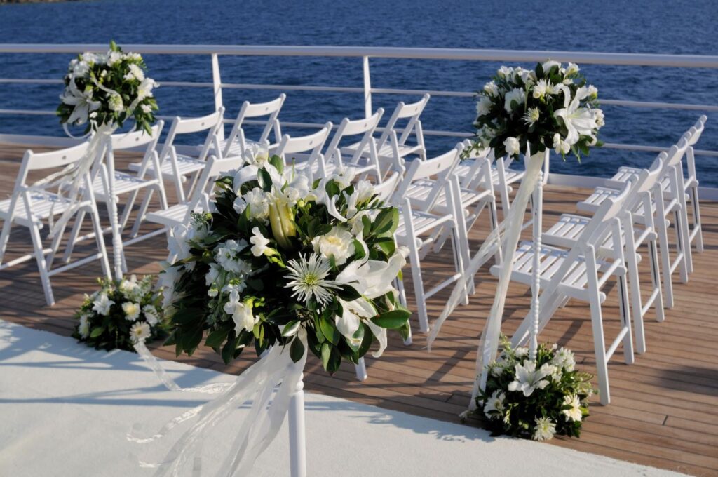 cruise weddings seating for guests