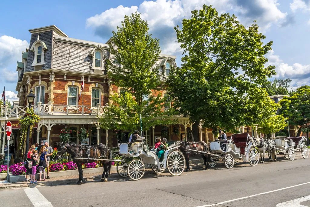 beautiful and romantic honeymoons in Canada at Niagara on the Lake