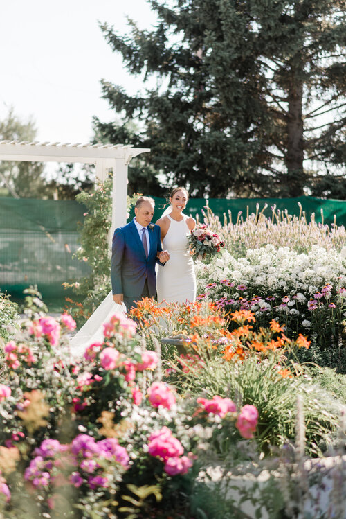 gorgeous outdoor Alberta wedding venues with wildflowers