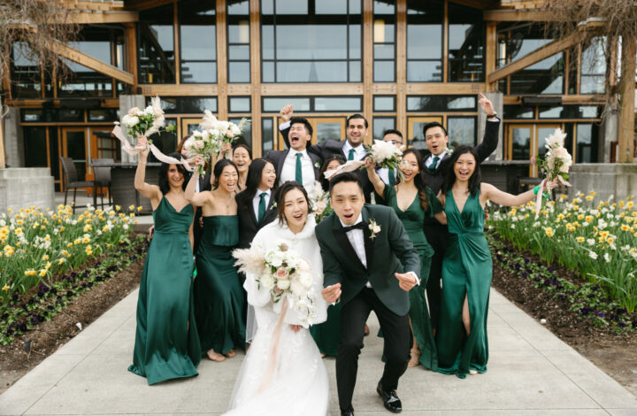 sophisticated wedding at Riverway Clubhouse