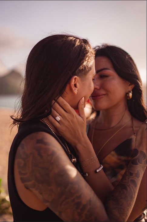 kirstie and christine kiss after surprise proposal