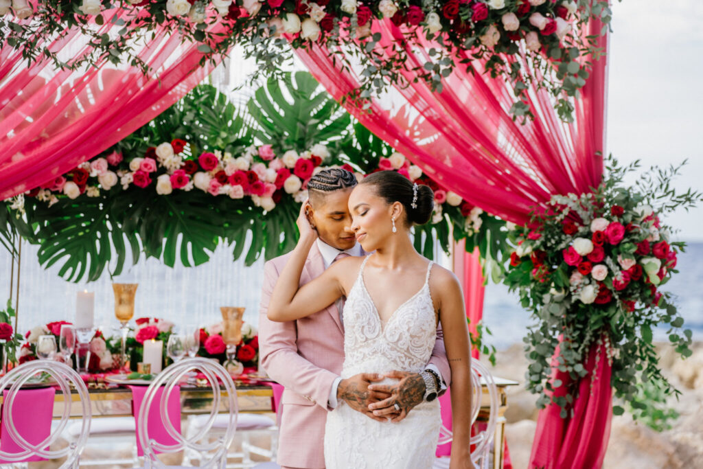 summer wedding colour trends for destination weddings