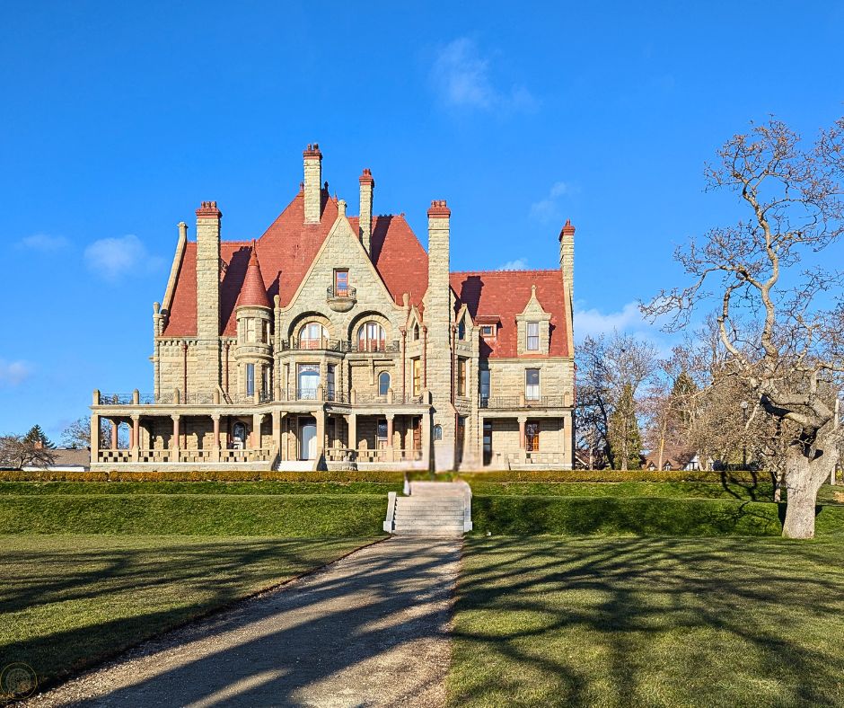 beautiful daytime image of Craigdarroch Castle – Victoria, British Columbia